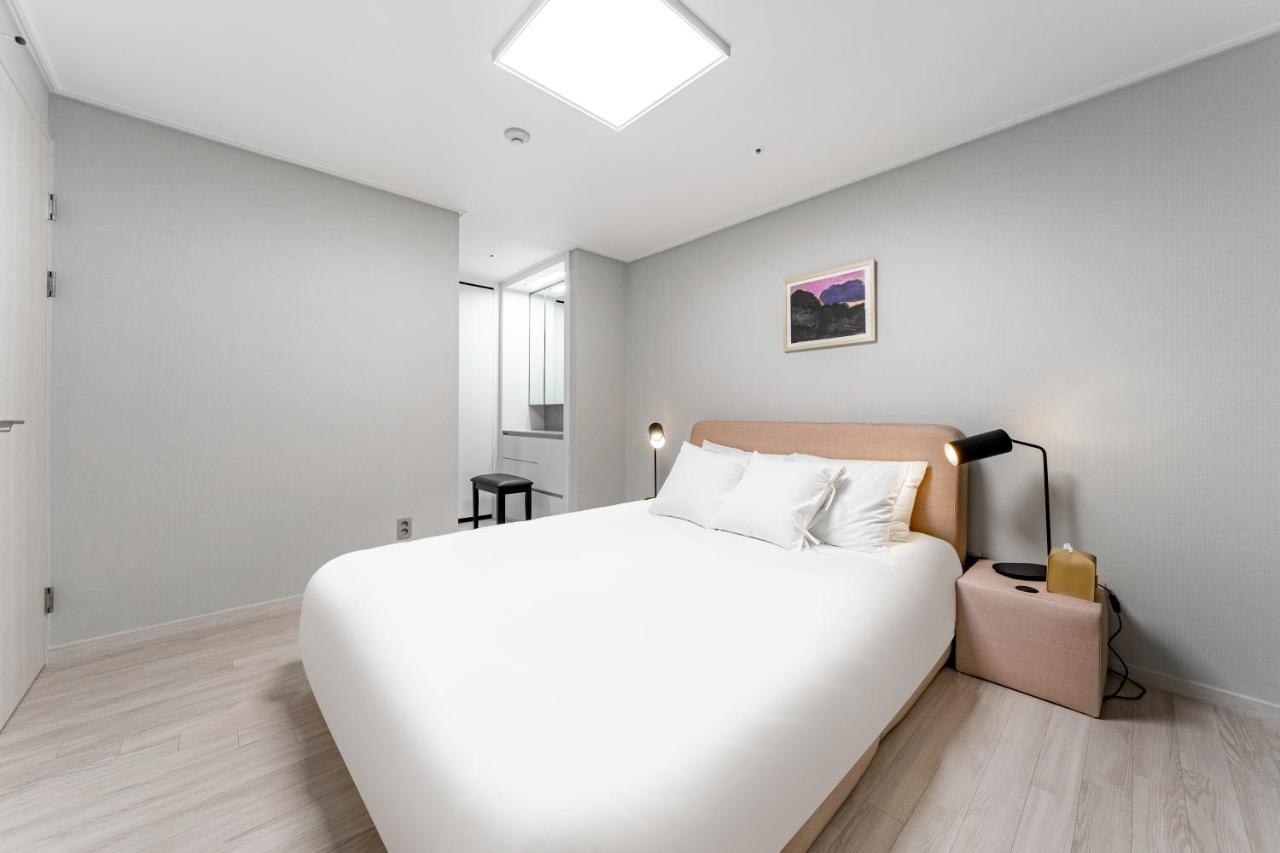Appartement Le Collective Yeosu Extérieur photo