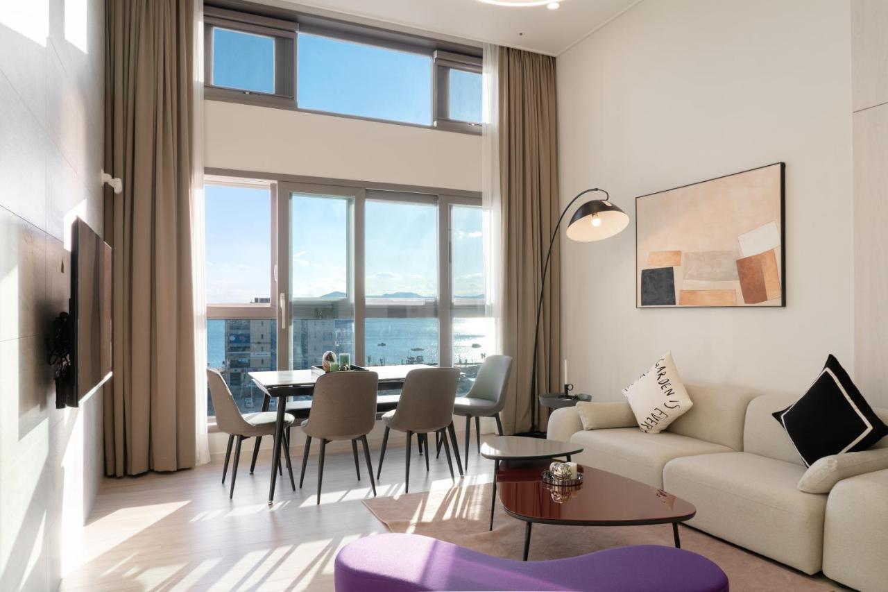 Appartement Le Collective Yeosu Extérieur photo
