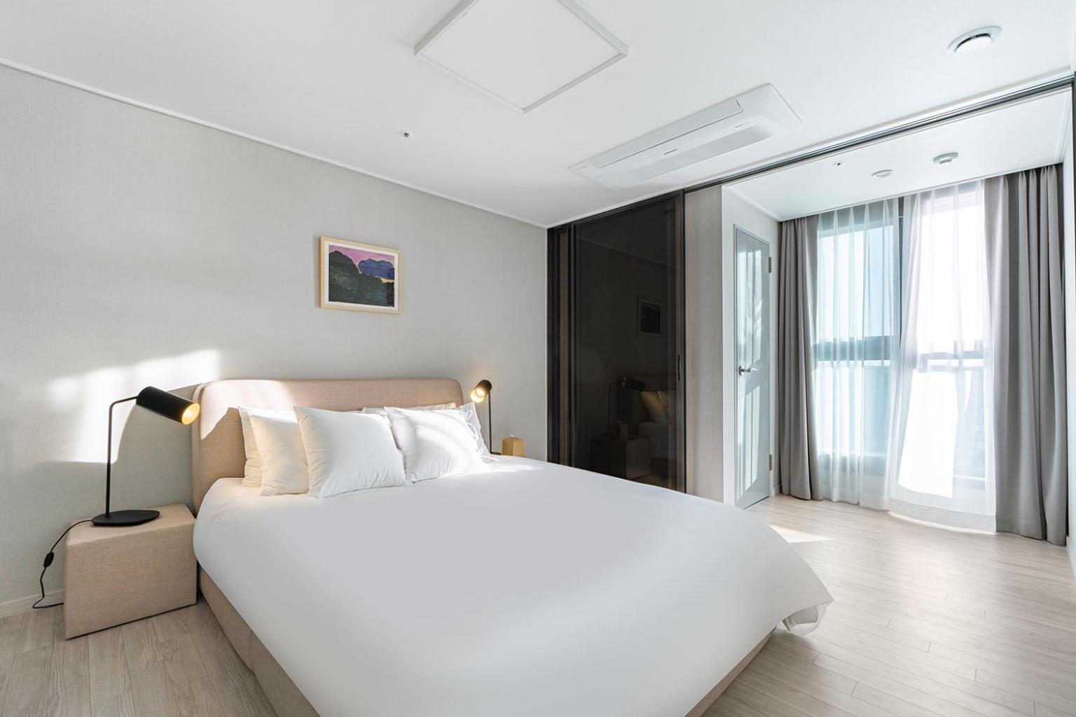 Appartement Le Collective Yeosu Extérieur photo